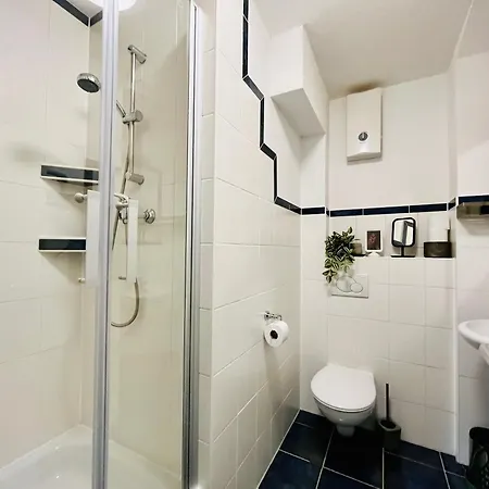 Aycatcherhomes - Lage I 4 Personen I Zentral I Altstadt I Naehe Fluss Lahn I Boutique Pera Apartment Marburg