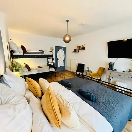 Aycatcherhomes - Lage I 4 Personen I Zentral I Altstadt I Naehe Fluss Lahn I Boutique Pera Apartment Marburg