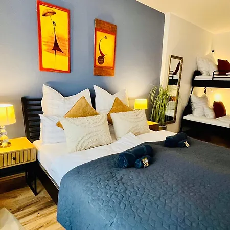 Aycatcherhomes - Lage I 4 Personen I Zentral I Altstadt I Naehe Fluss Lahn I Boutique Pera Appartement