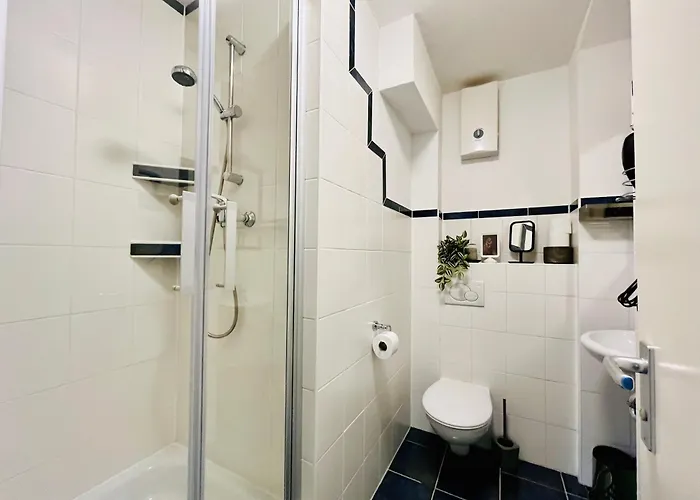 Aycatcherhomes - Lage I 4 Personen I Zentral I Altstadt I Naehe Fluss Lahn I Boutique Pera Apartman Marburg