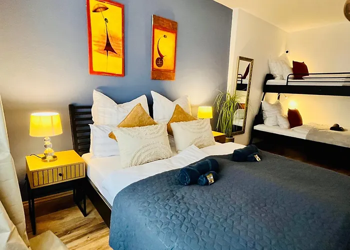 Aycatcherhomes - Lage I 4 Personen I Zentral I Altstadt I Naehe Fluss Lahn I Boutique Pera Apartman